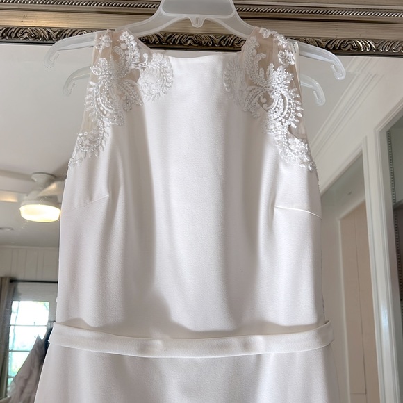 Anne Barge Pelli Sample Gown - Picture 8 of 8